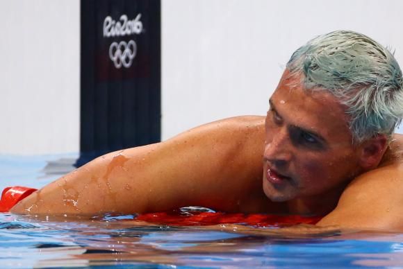 O nadador norte-americano Ryan Lochte pediu desculpas depois de ter relatado falso assalto no Rio de Janeiro. Reuters/David Gray/Direitos Reservados