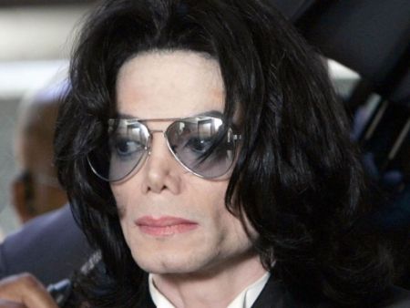 Livro com poesias de Jackson chega ao Brasil	 - 