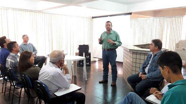 Governo de Andradina sediou reunião do Ciensp (Consórcio Intermunicipal do Extremo Noroeste de São Paulo) para discutir soluções ambientais para os aterros sanitários. Foto: Divulgação/Prefeitura