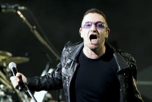 Com dores no peito, Bono Vox é hospitalizado - 