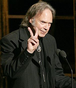 'Nós estamos no século 21 e temos o pior som que já ouvi', diz Neil Young	 - Reprodução