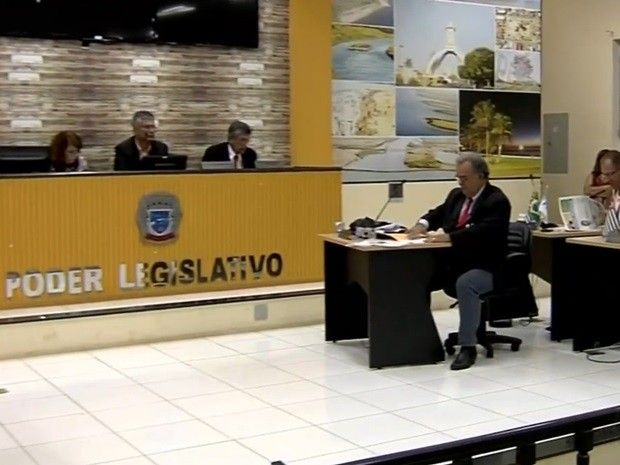 Projeto foi aprovado na sessão dessa segunda-feira (31) em Pereira Barreto (Foto: Reprodução / TV TEM)