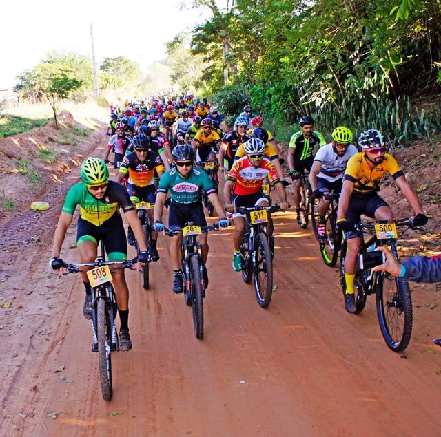 Ciclistas conquistam excelente resultado em Junqueirópolis - crédito: Secom/Prefeitura