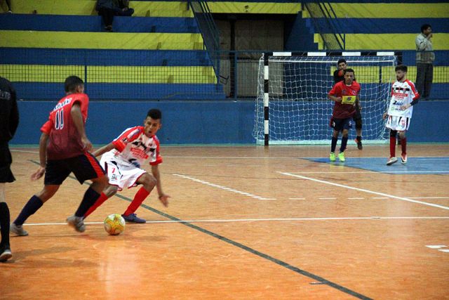Futsal masculino andradinense joga nesta quinta contra Fernandópolis pelo ouro. Foto: Divulgação/Prefeitura