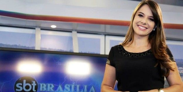 Williane Rodrigues, apresentadora do SBT Brasília, que ficou revoltada e xingou adolescente no ar