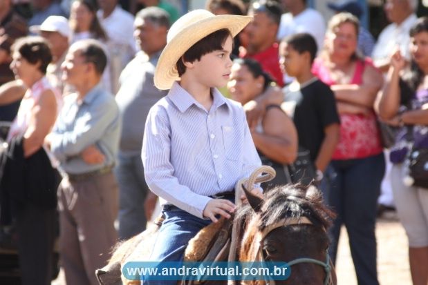 Cavalgada abre final de semana dos Festejos de 75 anos de Andradina - Arquivo/Andravirtual Cavalgada abre final de semana dos Festejos de 75 anos de Andradina - Arquivo/Andravirtual