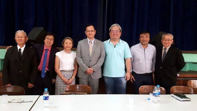 Tamiko e Jamil durante a 59ª Assembleia Geral da Federação das Associações Culturais Nipo-Brasileiras da Noroeste, na cidade de Araçatuba. Foto: Divulgação/Prefeitura