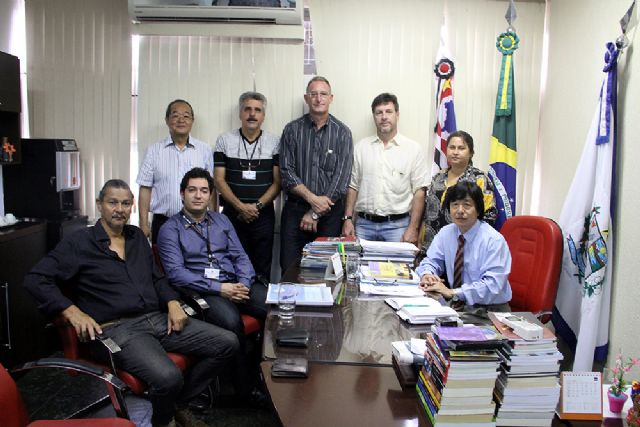 : Jamil teve reunião sobre Comissão Municipal do Emprego que visa cursos de qualificação de mão-de-obra para trabalhadores . Foto: Divulgação/Prefeitura