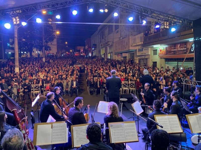 Orquestra Bachiana Filarmônica Sesi dia 19 de maio no Ginásio de Esporte Plácido Rocha. Foto: Divulgação