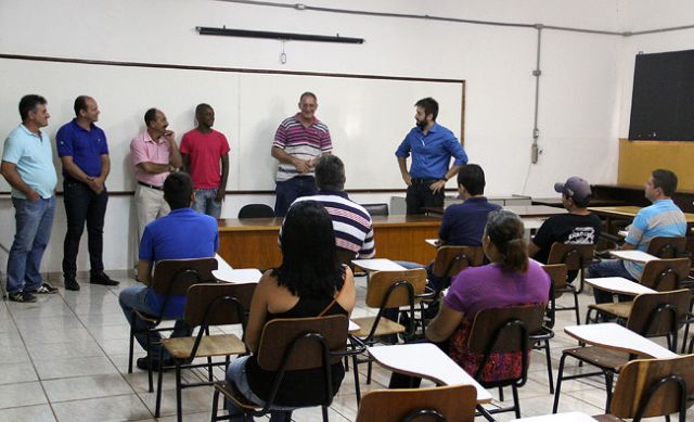 Empresa realiza recrutamento de frentista através do programa Emprega Andradina . Foto: Divulgação/Prefeitura
