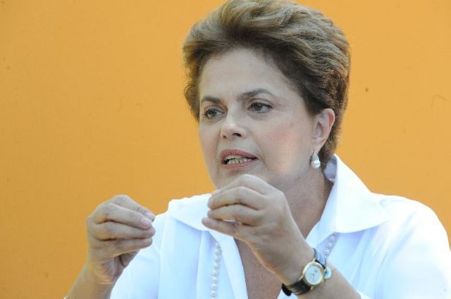 Em entrevista a jornalistas, a presidente Dilma Rousseff disse que o governo vai 