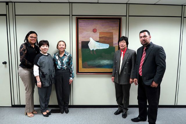 Tamiko, Jamil, o ouvidor público, Edu Hara, e a assessora, Andrei Silva, no Consulado Geral do Japão com a cônsul-adjunta, Hitomi Sekiguchi. Foto: Divulgação/Prefeitura
