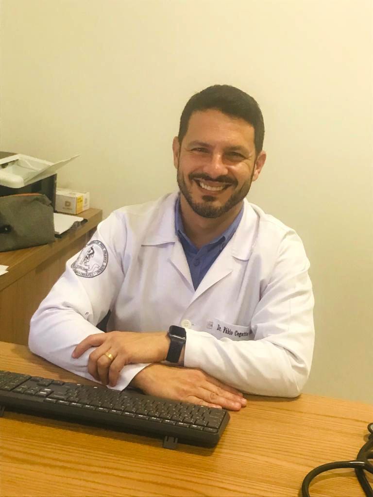 Dr. Fábio Martins Cegatto. Excelência em atendimento em nossa região e fora dela, agora com atendimento na clinica Oculare. Foto: Andravirtual