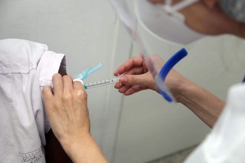 Covid-19: começa a vacinação para 72 anos em Andradina; confira os pontos - Bruno Concha/Secom Covid-19: começa a vacinação para 72 anos em Andradina; confira os pontos - Bruno Concha/Secom