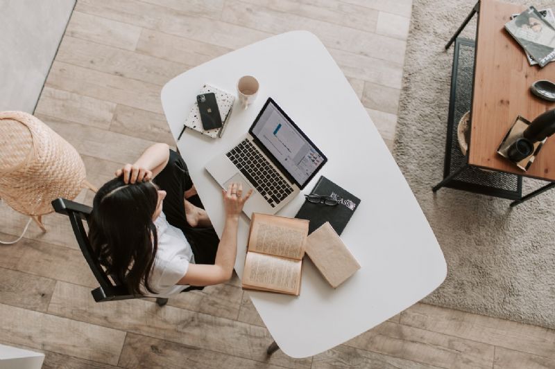 Estudantes tem nova data para se inscrevem em bolsa de estudos em Andradina - Vlada Karpovich / Pexels Estudantes tem nova data para se inscrevem em bolsa de estudos em Andradina - Vlada Karpovich / Pexels