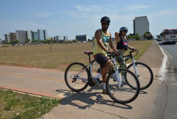 O levantamento revelou que 61,8% dos entrevistados usam a bicicleta como meio de transporte há menos de 5 anos e 26,4% dos ciclistas combinam o veículo com outro meio de transporteArquivo/José Cruz/Agência Brasil