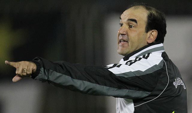 Cirurgia em Ricardo Gomes é bem-sucedida	 - 