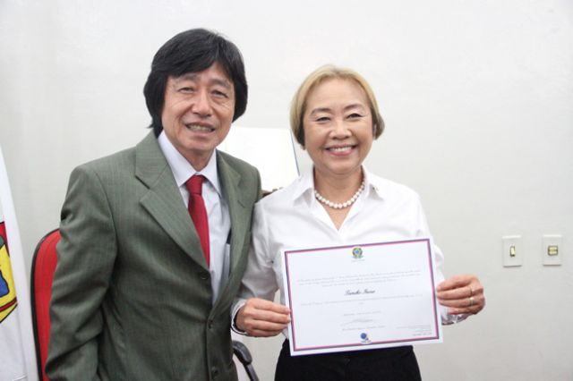  Jamil durante diplomação de Tamiko Inoue . Foto: Divulgação/Prefeitura