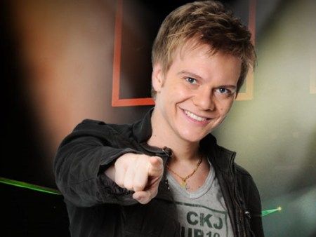 Michel Teló quer gravar sucesso em inglês - Divulgação