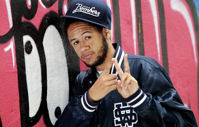 Rapper Emicida é preso por desacato após cantar 	música - Foto:Divulgação