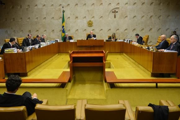 Por unanimidade, ministros do STF aceitaram denúncia contra o presidente da Câmara, Eduardo Cunha, que passa à  condição  de  primeiro  réu  nas  investigações  da Lava Jato em tramitação na Corte. Antonio Cruz/Agência Brasil