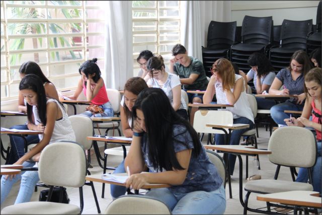  Candidatos buscam vaga par aulas preparatórias para ingresso na faculdade  . Foto: Divulgação/Prefeitura