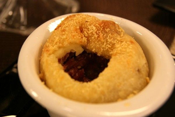 Pão de Queijo Recheado - Foto: Reprodução Pão de Queijo Recheado - Foto: Reprodução