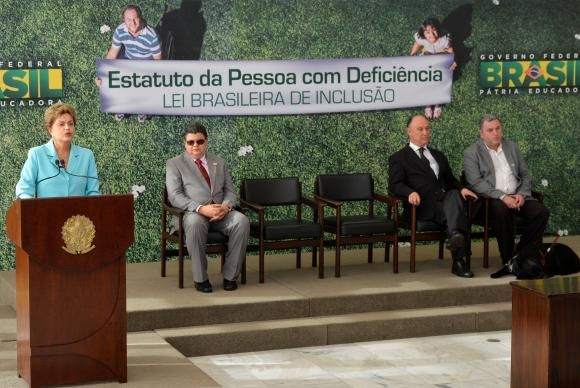 Presidenta Dilma Rousseff discursa durante sanção do Estatuto da Pessoa com DeficiênciaWilson Dias/Agência Brasil