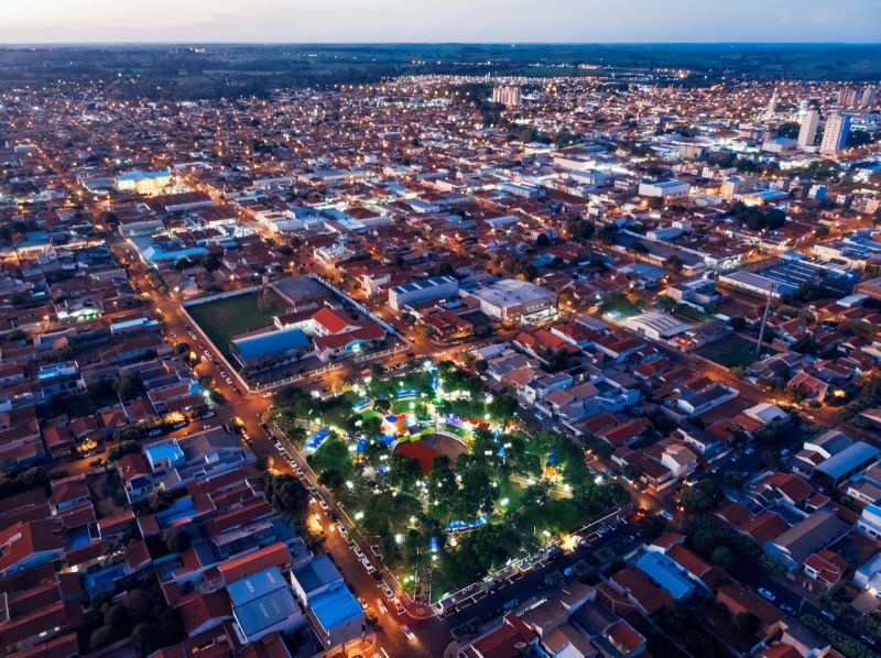 Criminosos voltam a roubar fios de praças e espaços públicos em Andradina - Foto: Secom/Andradina