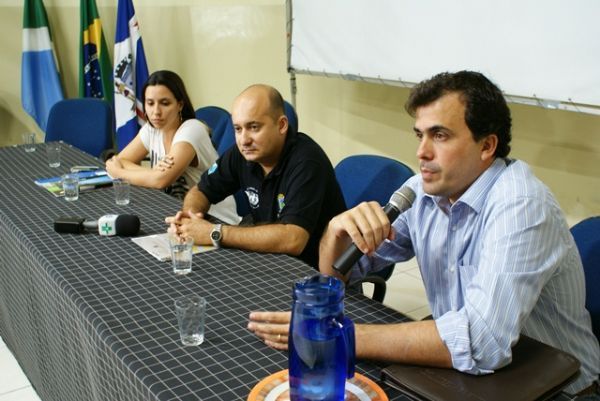 O anúncio foi feito durante coletiva de imprensa com o coordenador de Transporte Aéreo do Estado. Foto: divulgação