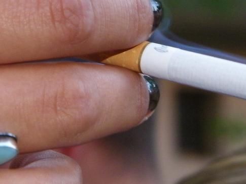 Segundo economista, gastos com tabaco têm se mantido nos últimos anos e despesas têm pesado no orçamento mensal dos consumidores (Foto: Galeria de Xoxolicious/ Creative Commons)