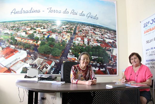 Assinatura de contrato libera recape para rua Guaraçaí entre as ruas Euclides da Cunha e Paraíba . Foto: Divulgação/Prefeitura