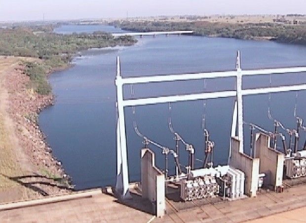 Usina Hidrelétrica de Três Irmãos em Pereira Barreto está com nível 0% (Foto: Reprodução / TV TEM)