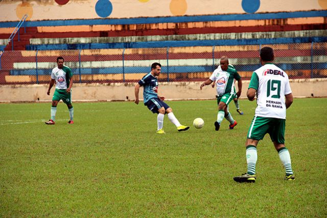 Organizado pela Secretaria de Esportes tradicional campeonato reúne atletas veteranos e é um dos mais aguardados . Foto: Divulgação/Prefeitura