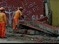 Muro desaba e mata três em escola