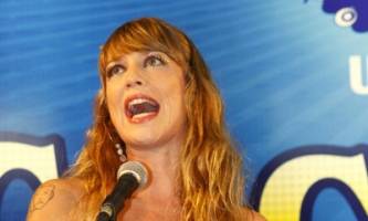Luana Piovani é Rainha do Orgulho Gay 2010 