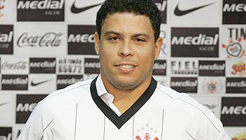 Gol de Ronaldo custa R$ 232 mil para o Corinthians