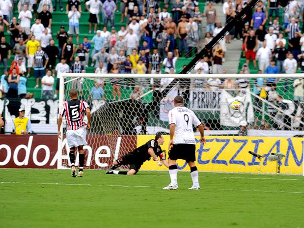 Vídeo: Lances Corinthians 4 x 3 São Paulo - Vídeo: Lances Corinthians 4 x 3 São Paulo -