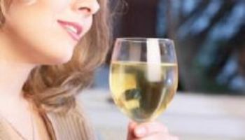 Vinho também ajuda no combate à velhice