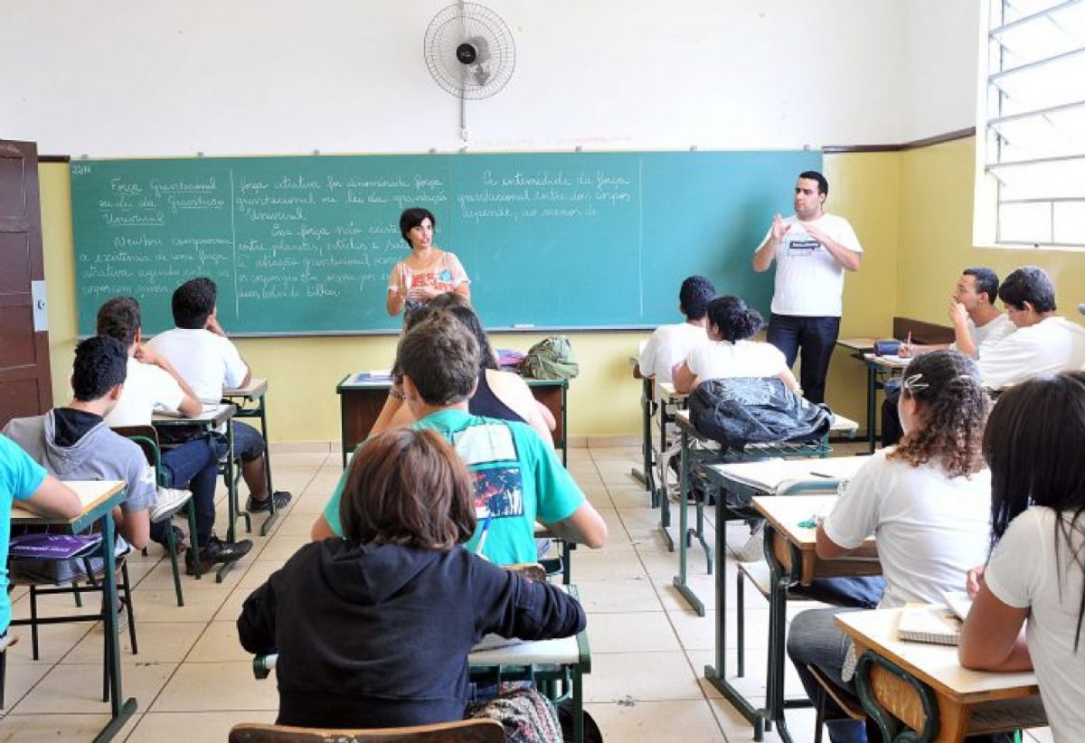 Estado de SP oferece 75 novas vagas para psicólogos escolares com salário de R$ 3,2 mil; veja cidades e como se candidatar - 75 vagas abertas para psicólogos Estado de SP oferece 75 novas vagas para psicólogos escolares com salário de R$ 3,2 mil; veja cidades e como se candidatar - 75 vagas abertas para psicólogos