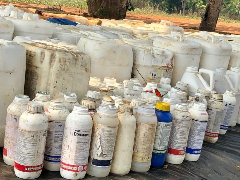 Sindicato Rural de Andradina reforça importância da devolução correta de embalagens de agrotóxicos em campanha especial nos dias 29 e 30 - Campanha de recolhimento de embalagens de agrotóxicos acontece na Expoan Sindicato Rural de Andradina reforça importância da devolução correta de embalagens de agrotóxicos em campanha especial nos dias 29 e 30 - Campanha de recolhimento de embalagens de agrotóxicos acontece na Expoan