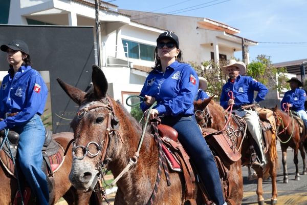13ª Cavalgada Entre Amigos movimenta Andradina com tradição, cultura e emoção - Cavalgada Entre Amigos 13ª Cavalgada Entre Amigos movimenta Andradina com tradição, cultura e emoção - Cavalgada Entre Amigos