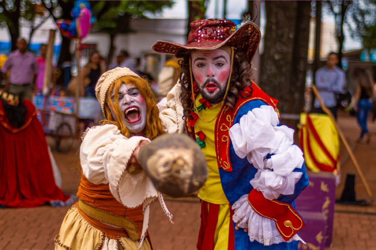 “A Princesa Engasgada” será apresentada gratuitamente em Três Lagoas neste sábado - Conto de fadas “A Princesa Engasgada” tem apresentacao unica e gratuita em Tres Lagoas, neste sabado, 30/8 “A Princesa Engasgada” será apresentada gratuitamente em Três Lagoas neste sábado - Conto de fadas “A Princesa Engasgada” tem apresentacao unica e gratuita em Tres Lagoas, neste sabado, 30/8