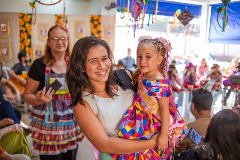 Festa Junina no CEI Irene Sueko Myiashiro reúne comunidade e emociona famílias em Andradina - Emoção e muita animação marcaram a Festa Junina do CEI Sueko Miyashiro Festa Junina no CEI Irene Sueko Myiashiro reúne comunidade e emociona famílias em Andradina - Emoção e muita animação marcaram a Festa Junina do CEI Sueko Miyashiro