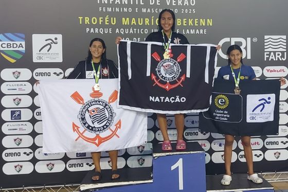 Natação de Andradina Brilha no Brasileiro: Julia Naomi e Rogério Shirai Conquistam Medalhas e Recorde Nacional