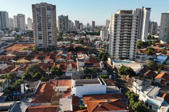 Araçatuba tem mais de 1,5 mil vagas de emprego com salários de até R$ 10 mil
