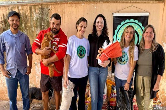 Araçatuba faz primeira entrega do Banco de Ração com apoio a ONGs de proteção animal