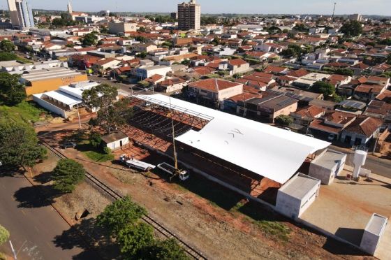 Começa a cobertura do Mercadão de Andradina