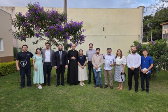 Deputado visita Associação Guadalupe em São José dos Campos