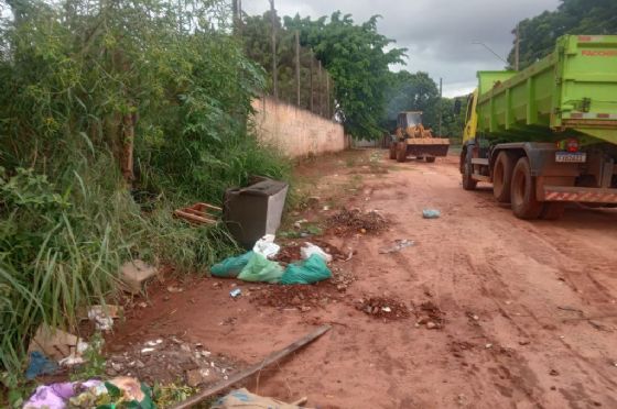 Descarte irregular de resíduos continua sendo um problema ambiental e risco à saúde pública em Araçatuba